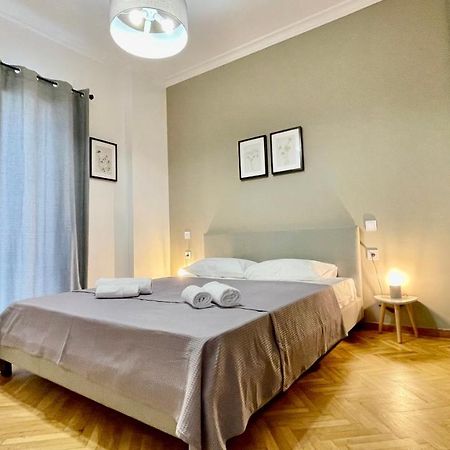 Gorgeous Renovated Apt. Close To Metro And Cultural Sites! Athens Exterior photo