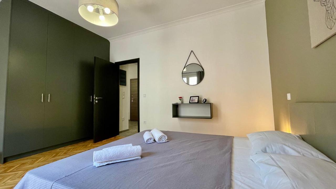 Gorgeous Renovated Apt. Close To Metro And Cultural Sites! Athens Exterior photo