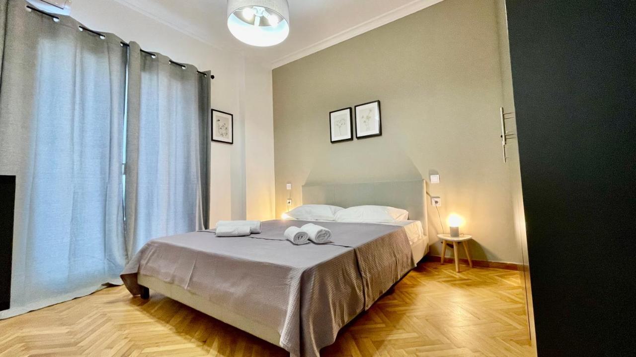 Gorgeous Renovated Apt. Close To Metro And Cultural Sites! Athens Exterior photo